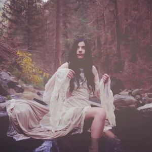 Meet your Posher, Raven